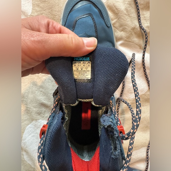 Hoka Anacapa Mid Hiking Boot - Picture 6 of 6